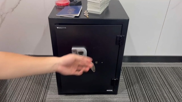 Amazon.co.jp: WASJOYE 耐火金庫 指紋認証式 耐火引き出し内蔵 火災